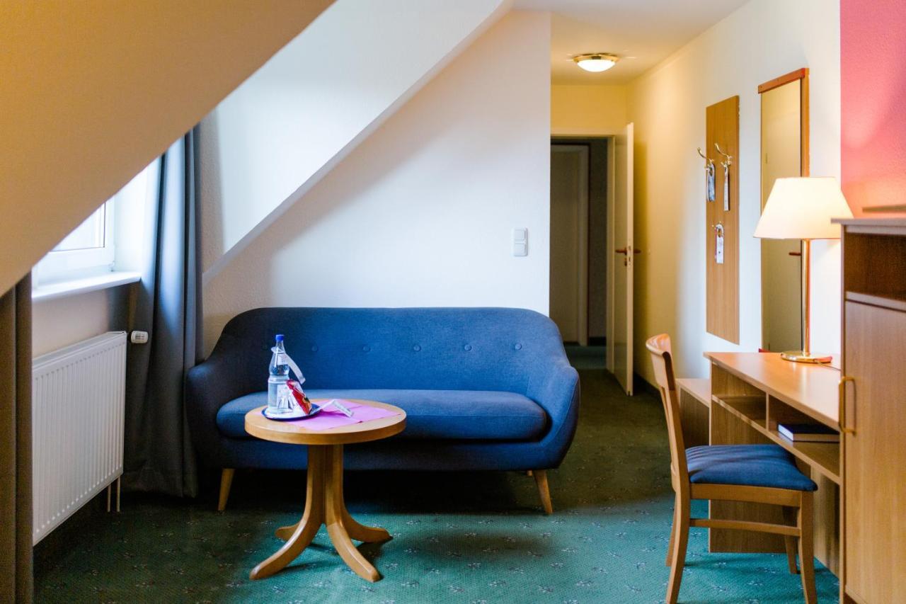 Akzent Hotel Zur Gruenen Eiche Bispingen Zewnętrze zdjęcie
