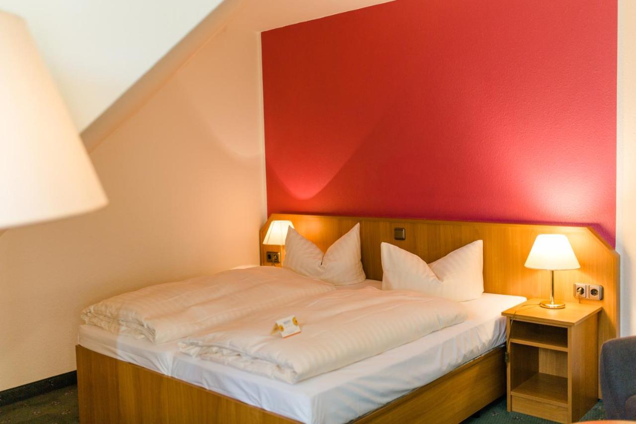 Akzent Hotel Zur Gruenen Eiche Bispingen Zewnętrze zdjęcie