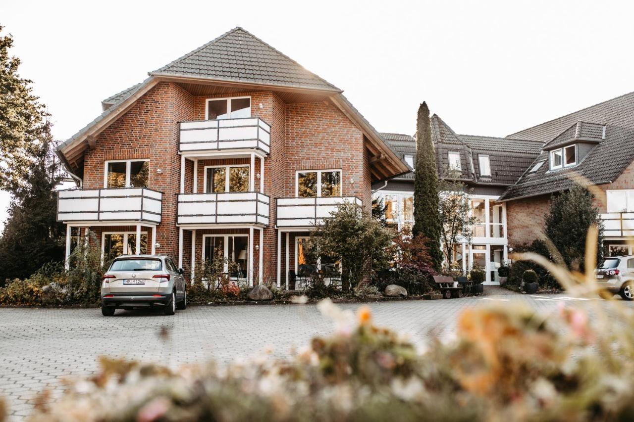 Akzent Hotel Zur Gruenen Eiche Bispingen Zewnętrze zdjęcie