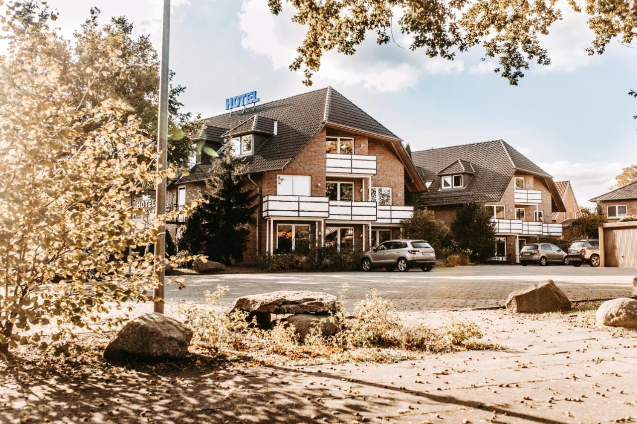 Akzent Hotel Zur Gruenen Eiche Bispingen Zewnętrze zdjęcie